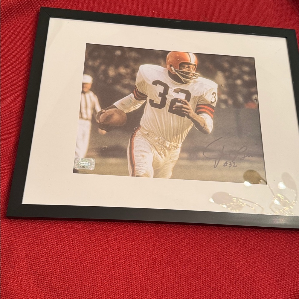 - Jim Brown signed 8 x 10 photo